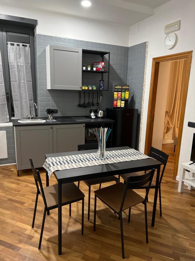 Casa Montesanto 21 Apartment Napoli Ngoại thất bức ảnh